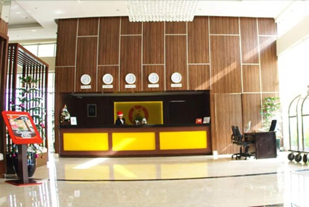 Asialink Premier Karawang Kültér fotó